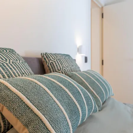 Lecomte - Escape 107 Daire *