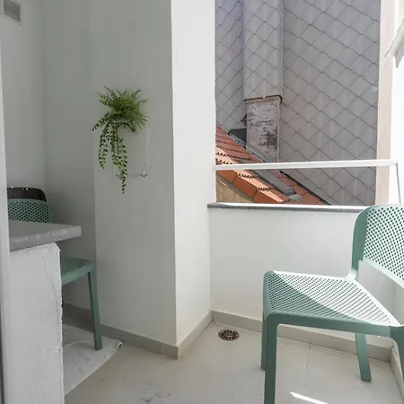 Lecomte - Escape 107 Daire *