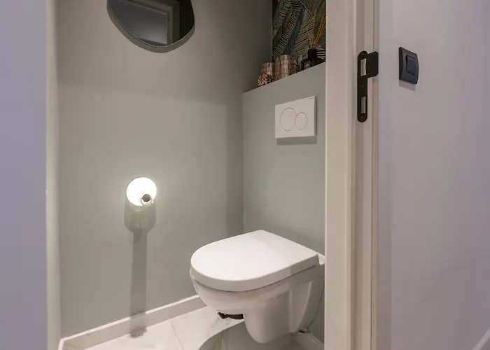 Lecomte - Escape 107