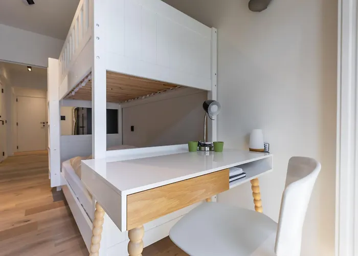 Lecomte - Escape 107