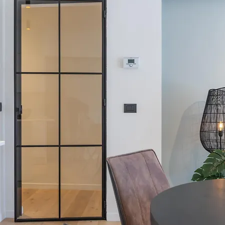 Lecomte - Escape 107 *